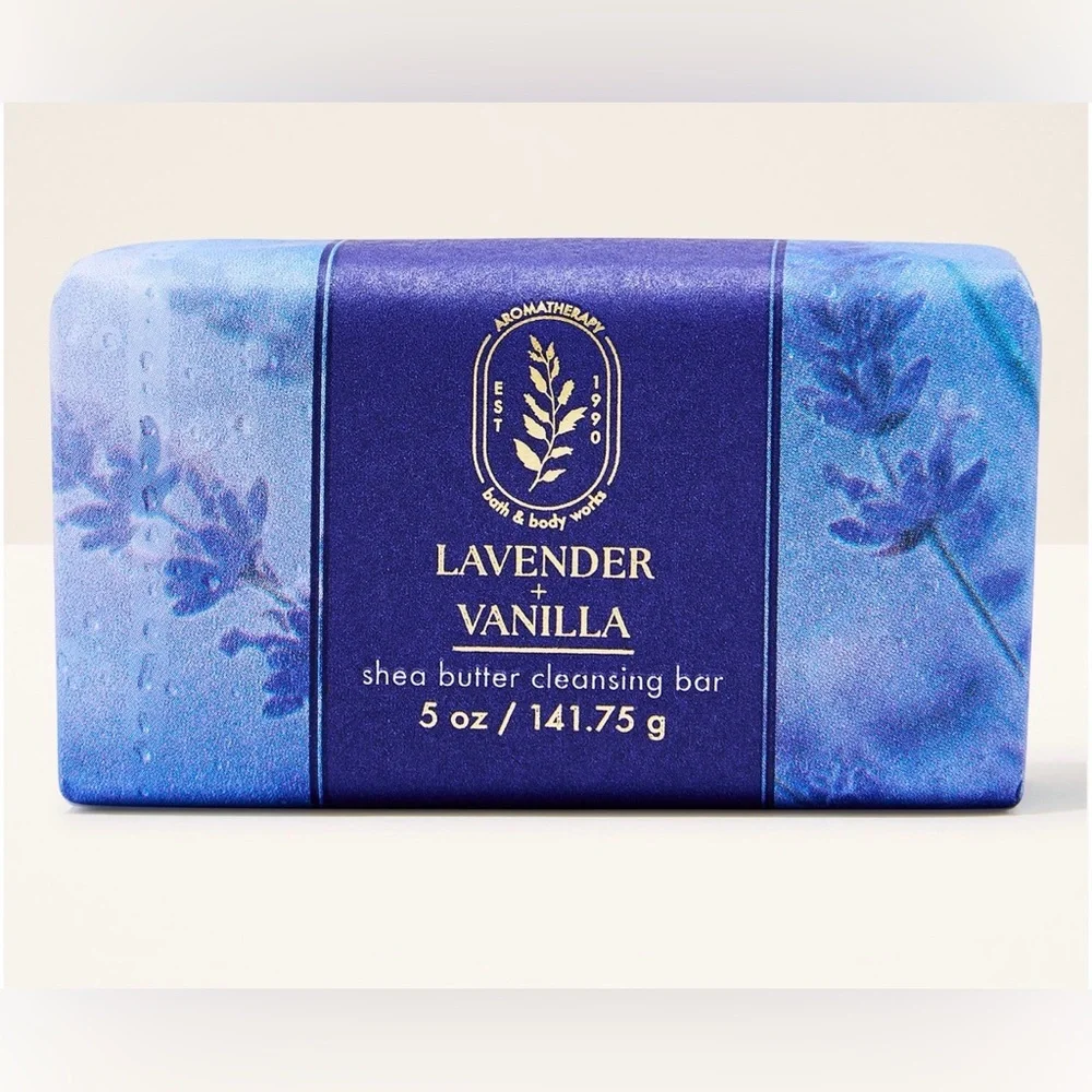 Bath & Body Works Lavender + Vanilla Cleansing Bar